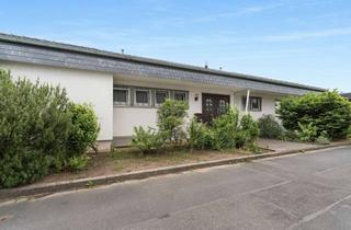 Haus kaufen in 53332 Bornheim, Licht, Raum und Ruhe – Stilvolles Wohnen auf einer Ebene zwischen Köln und Bonn