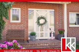 Einfamilienhaus kaufen in 38468 Ehra-Lessien, Nordischer Wohntraum: Stilvolles Einfamilienhaus mit großem Garten in Ehra bei Wolfsburg