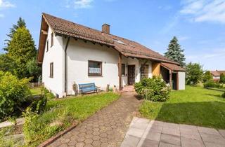Haus kaufen in 75335 Dobel, Gemütliches 2-Familienhaus mit großem Garten und Doppelgarage