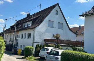 Doppelhaushälfte kaufen in Westendstraße 27/1, 71384 Weinstadt, 3-Familiendoppelhaushälfte in top Lage! Eine Wohnung sofort beziehbar!