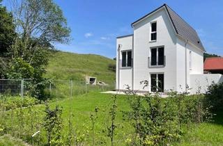 Haus mieten in 83278 Traunstein, Nachhaltig wohnen & wohlfühlen – 5-Zimmer-Familienhaus mit Garten in Traunstein