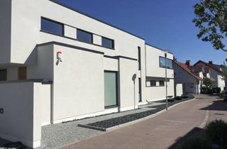 Haus mieten in 68809 Neulußheim, Exklusive Designer-Villa mit großem Außenpool