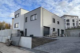 Haus mieten in Jakob-Locher-Straße, 66482 Zweibrücken, Freundliche 5-Zimmer-Doppelhaushälft