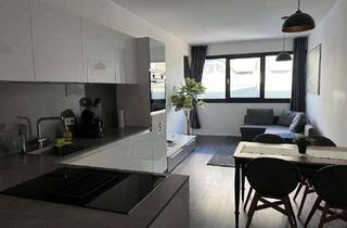Immobilie mieten in Stralauer Allee 13a, 10245 Friedrichshain, Luxuriöse 2 Zimmer Wohnung mit Wasserblick - EBK- möbliert