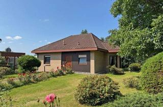 Haus kaufen in 04824 Beucha, Beucha: 10 Minuten zu Fuß am Badesee. Bungalow mit Nebengebäude, Garage, Carport