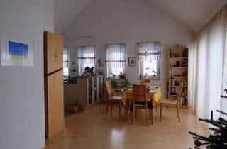 Wohnung mieten in 89077 Weststadt, Lichtdurchflutete Dachgeschosswohnung am unteren Kuhberg