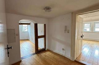 Wohnung mieten in Rathausgasse 18, 97877 Wertheim, Attraktive 1,5-Zimmer-Dachgeschosswohnung in Wertheim