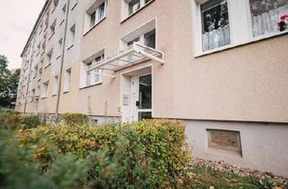 Wohnung mieten in Motzstr. 35, 39108 Stadtfeld Ost, Lichtdurchflutete 3-Raumwohnung mit Blick in grünen Innenhof