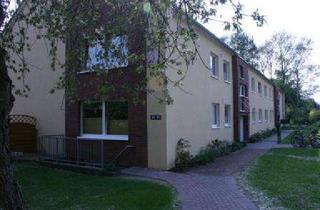 Wohnung mieten in Ostlandstraße 45, 23758 Oldenburg, 3-Zimmer-Wohnung mit verglastem Balkon und EBK in Oldenburg