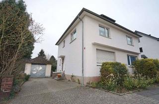 Haus kaufen in 42799 Leichlingen, Investitionsobjekt: vermietetes 3-Familienhaus mit 2 Garagen, zentrumsnah in Leichlingen