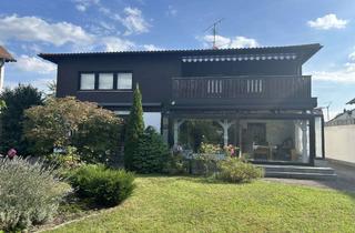 Einfamilienhaus kaufen in 90552 Röthenbach, Einfamilienhaus mit Einliegerwohnung, großem Grundstück und viel Potential