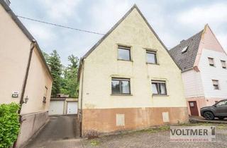 Haus kaufen in 66578 Schiffweiler, GRÜNBLICK - Ein- bis Zweifamilienhaus mit Garage und Garten am Waldrand von Schiffweiler!