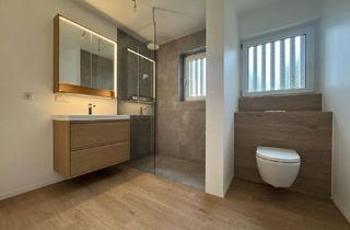 Wohnung kaufen in 78166 Donaueschingen, Donaueschingen - Einziehen. Aufatmen. Zuhause sein - Lichtdurchflutete 3-Zimmer-Wohnung mit Traum Bad