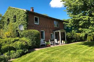 Haus kaufen in 25365 Klein Offenseth-Sparrieshoop, Klein Offenseth-Sparrieshoop - Bei Elmshorn individueller Hof und kleines Häuschen