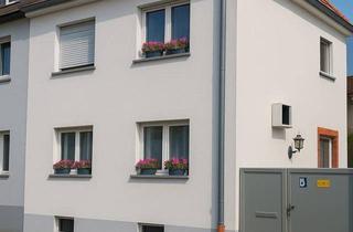 Haus kaufen in 67069 Ludwigshafen, Ludwigshafen am Rhein - 1-2 Familienhaus mit Bebauungsfläche für 2-3 WE