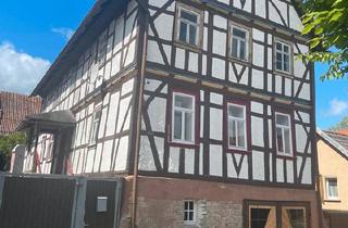 Haus kaufen in 37355 Niederorschel, Niederorschel - Haus zu verkaufen
