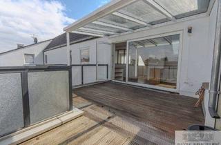 Wohnung kaufen in 40597 Düsseldorf, Düsseldorf Benrath - Wohnen mit Weitblick - Stilvolle 4-Zimmer-Dachgeschosswohnung mit Terrasse und Tiefgaragenplatz in ruhiger Lage von Düsseldorf-Benrath