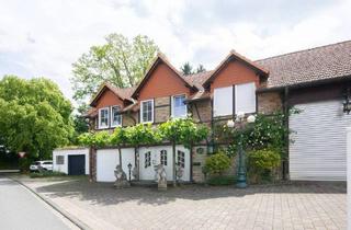 Einfamilienhaus kaufen in 59469 Ense, Ense - Wohlfühloase auf dem Land. Vielseitiges Einfamilienhaus mit großer Scheune in Ense-Waltringen.