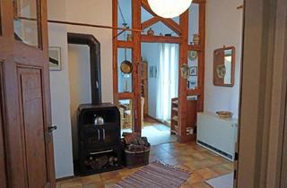 Haus kaufen in 72275 Alpirsbach, Alpirsbach - Charmantes Bahnwärterhäuschen mit großem Grundstück und historischem Charakter