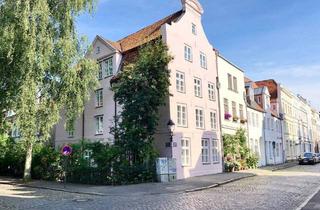 Mehrfamilienhaus kaufen in 23552 Lübeck, Lübeck - Altstadtjuwel mit Traveblick - Modernisiertes Mehrfamilienhaus mit 5 Einheiten