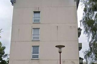 Wohnung mieten in Wilhelm-Pieck-Straße 44, 01968 Senftenberg, Freundliche und gepflegte 2-Zimmer-Wohnung mit Balkon und Einbauküche in Senftenberg