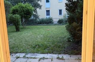 Wohnung mieten in Mühlenstraße 9b, 01257 Niedersedlitz, Schöne 1,5-Zimmer-EG-Wohnung mit EBK in Dresden