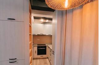 Wohnung mieten in Pommernstraße 21, 79761 Waldshut-Tiengen, Geschmackvolle, modernisierte 1-Raum-Wohnung mit Balkon und Einbauküche in Waldshut-Tiengen