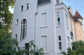 Wohnung mieten in 53173 Bad Godesberg, Stilvolle Maisonettewohnung mit Balkon & Dachterrasse – ab 01.08.