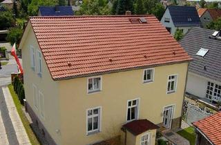 Wohnung mieten in Bahnhofstraße, 15827 Blankenfelde-Mahlow, DG-Wohnung mit 2 1/2 Zimmern in Dahlewitz