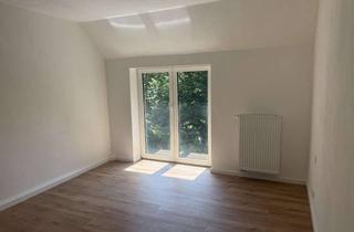 Wohnung mieten in Schöpplerstraße 11, 86154 Oberhausen, 2,5-Zimmer-Wohnung mit Balkon an der Wertach