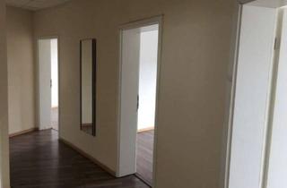 Wohnung mieten in Frankstraße 49, 75172 Brötzingen, Große 3 Zimmer Wohnung in Innenstadt-Nähe / WG geeignet