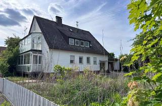 Haus kaufen in 86456 Gablingen, Solides Investment (Sanierungsbedürftig) mit Ausbaupotenzial!