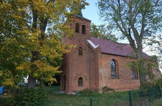 Haus kaufen in 14798 Havelsee, Denkmalgeschützte Dorfkirche direkt am Wasser mit einzigartigem Nutzungspotenzial