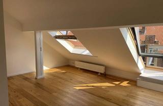 Loft kaufen in Hedwigstraße, 30159 Mitte, Lichtdurchflutetes, saniertes Mini-DG-Loft mit Stadtblick – Warmbüchenviertel / Aegi Hannover frei