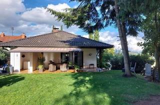 Haus kaufen in 66629 Freisen, Freisen - Freistehendes, großzügiges Komforthaus mit Einliegerwohnung, Wintergarten, Balkon, Garten, Do-Garage und Stellplätzen, in Freisen-Oberkirchen