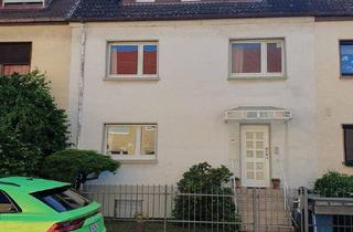 Haus kaufen in 65933 Frankfurt, Frankfurt (Main) - Griesheim - 3 Familienhaus in Frankfurt a.M. Griesheim