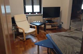 Wohnung kaufen in 68169 Neckarstadt, 2-ZKB-Wohnung in Mannheim Neckarstadt-West, 114.000,- € von privat ohne Maklergebühren