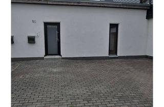 Wohnung mieten in Goldkuhl 16, 53925 Kall, Freundliche und sanierte 1-Raum-EG-Wohnung mit gehobener Innenausstattung mit Balkon in Kall