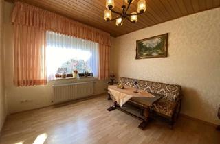 Bauernhaus kaufen in 56294 Münstermaifeld, Viel Potential: Ehemaliger Bauernhof mit Anbauten im Ortskern von Münstermaifeld-Lasserg Nähe Mosel