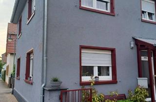 Einfamilienhaus kaufen in 76477 Elchesheim-Illingen, Günstiges 6-Raum-Einfamilienhaus plus ausgebautes DG in Elchesheim-Illingen