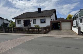 Einfamilienhaus kaufen in 67685 Weilerbach, Weilerbach: Freistehendes Raumwunder auf schönem Grundstück