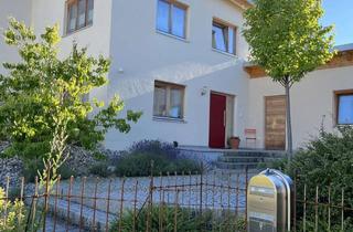 Immobilie mieten in Waldhauser Feld 37, 84359 Simbach, Gut gelegene baubiologische Maisonette mit Garten - möbliert, ruhig, Natur