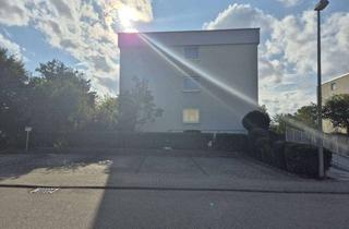 Wohnung kaufen in Blumenstraße 55, 70839 Gerlingen, ** Sofort beziehbar ** Gepflegte 2-Zimmer-Wohnung mit Einbauküche in Gerlingen; *PROVISIONSFREI*