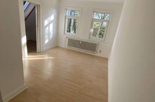 Wohnung mieten in 31812 Bad Pyrmont, 3,5-Zimmer-Dachgeschoss-Wohung, teilmöbiliert, WG geeignet