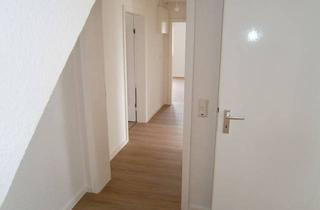 Wohnung mieten in 47669 Wachtendonk, Hier läßt es sich Wohnen ! Neu renovierte 3 Zimmer-Wohnung im 1. Obergeschoß