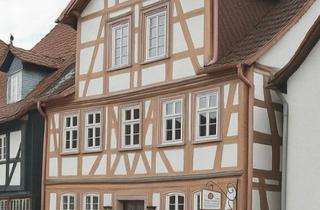 Haus kaufen in 36396 Steinau, Historisches Fachwerkhaus mit Wohn-, Kultur- und Nutzungspotenzial im Herzen von Steinau