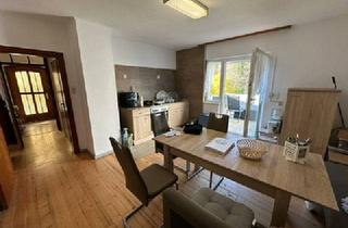 Einfamilienhaus kaufen in 66957 Eppenbrunn, +++Freistehendes Ein- bis Zweifamilienhaus mit Terrasse, Panoramablick, Garten, in ruhiger Seitenstraße+++