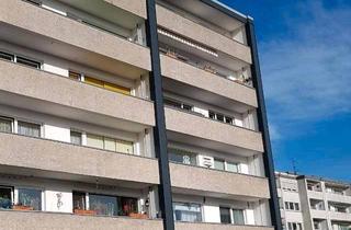 Wohnung kaufen in 59192 Bergkamen, Bergkamen - Gepflegte 4-Raum Wohnung mit Balkon, Loggia & Stellplatz