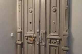 Wohnung kaufen in Prenzlauer Berg, 10437 Berlin, Berlin - PRENZLAUER BERG: HELMHOLTZKIEZ- Charmante 2-Zimmer im sonnigen Seitenflügel