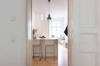 Wohnung kaufen in Schillerpromenade, 12049 Neukölln, Repräsentatives Wohnen in Altbau-Rarität – Schillerpromenade, 200 m zum Tempelhofer Feld